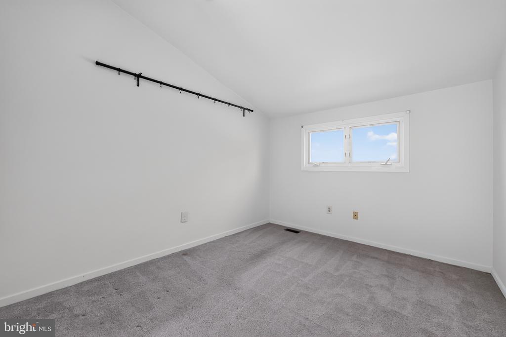 1601 SENECA RUN