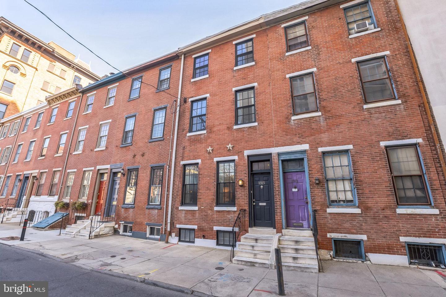 1315 Lombard St