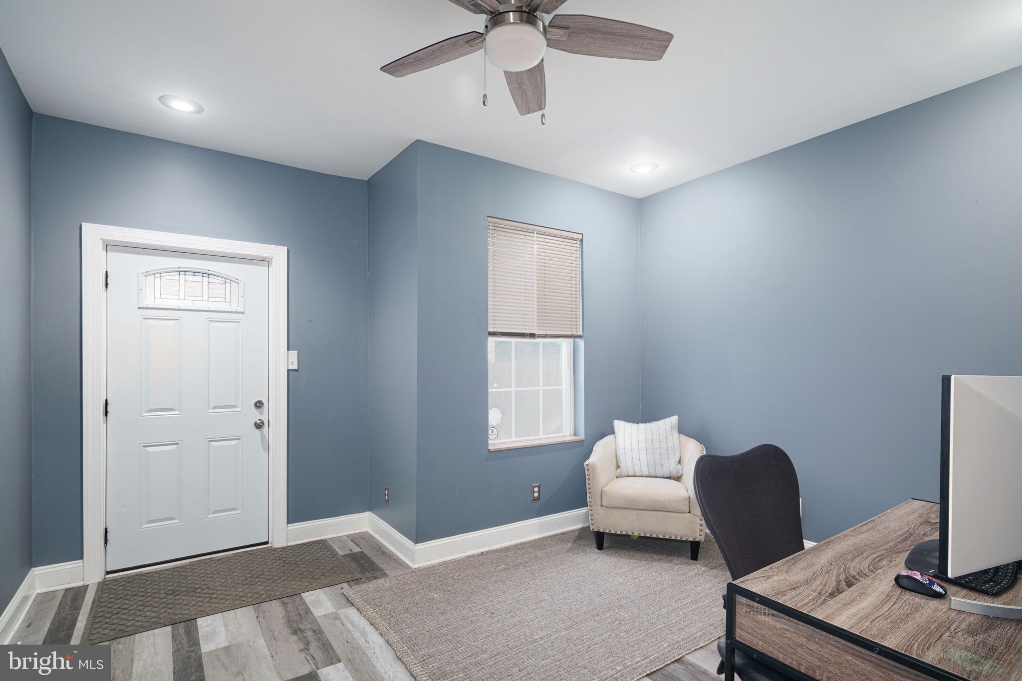 1707 Carpenter St #A