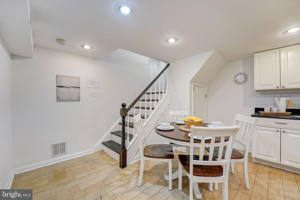 1616 Naudain St
