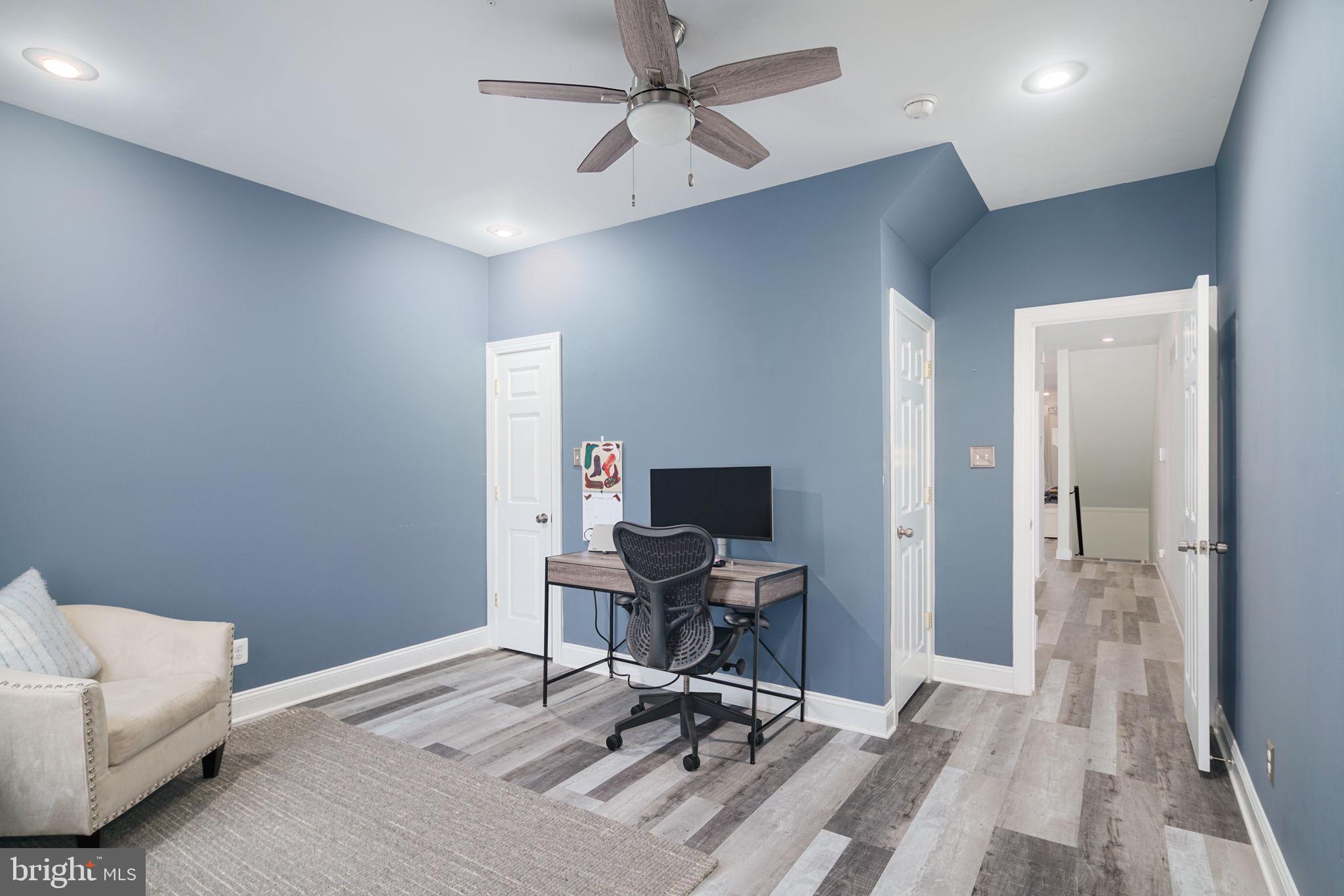 1707 Carpenter St #A