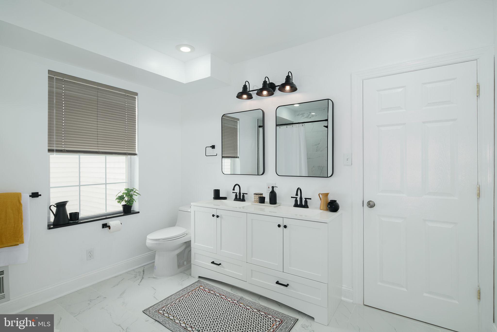 1707 Carpenter St #A