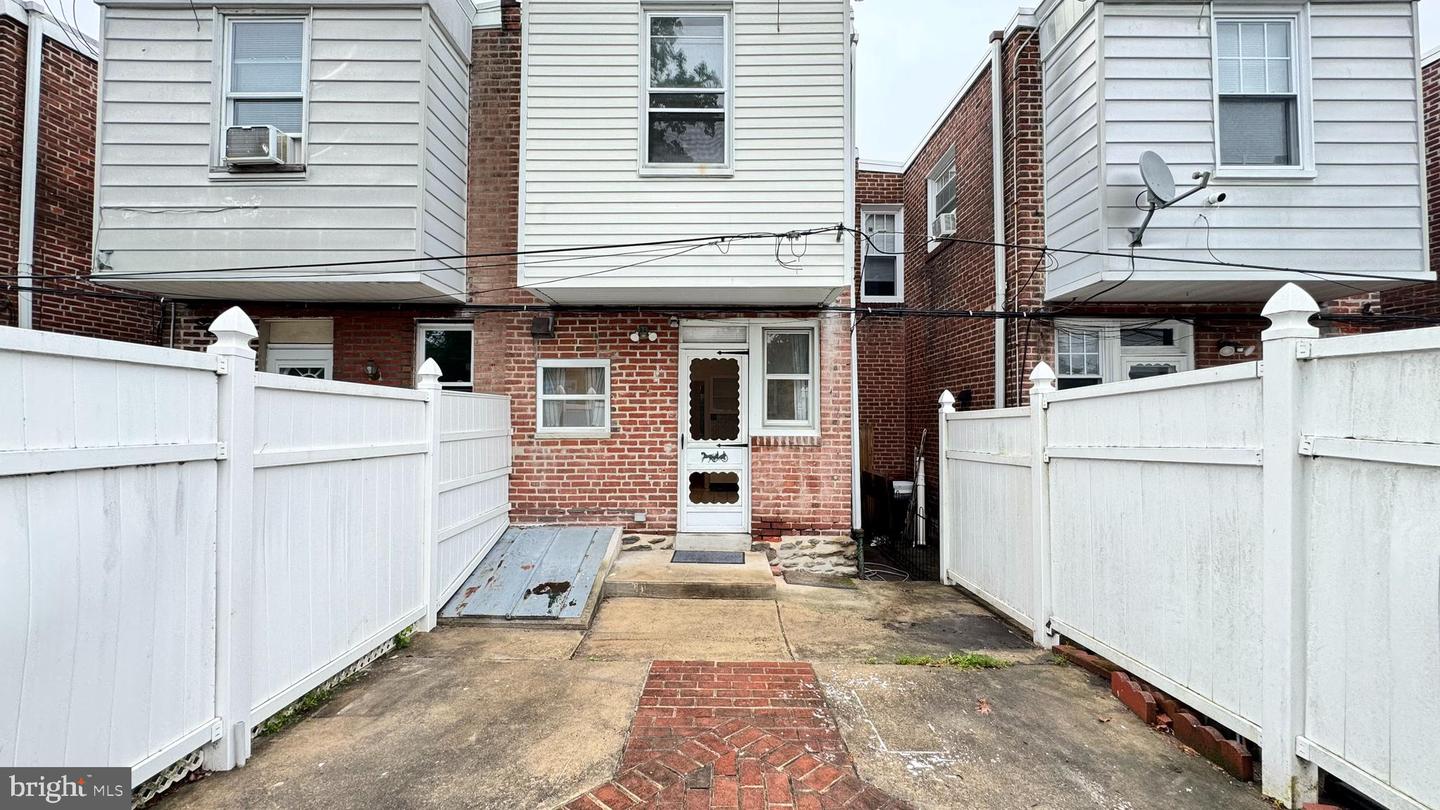 5874 HENRY AVE