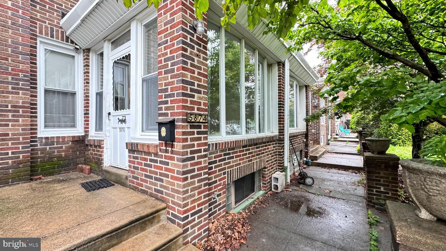 5874 HENRY AVE