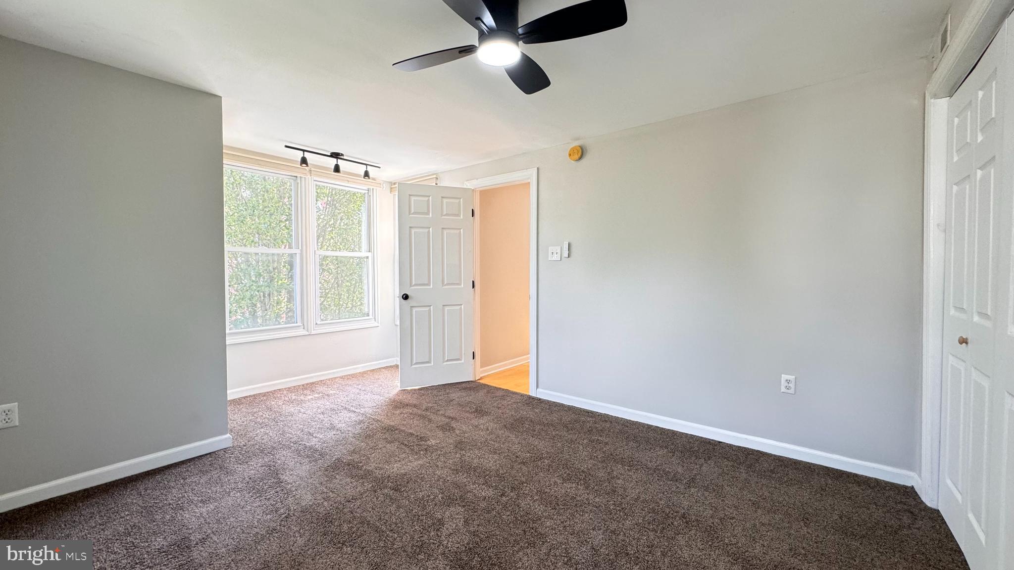 2400 CATHARINE ST #2