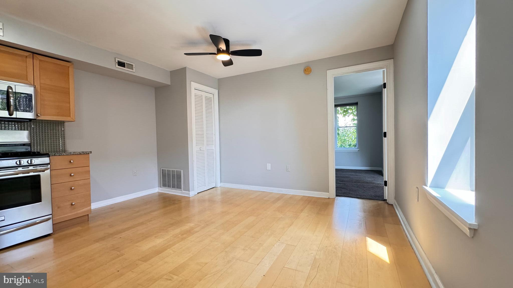 2400 CATHARINE ST #2