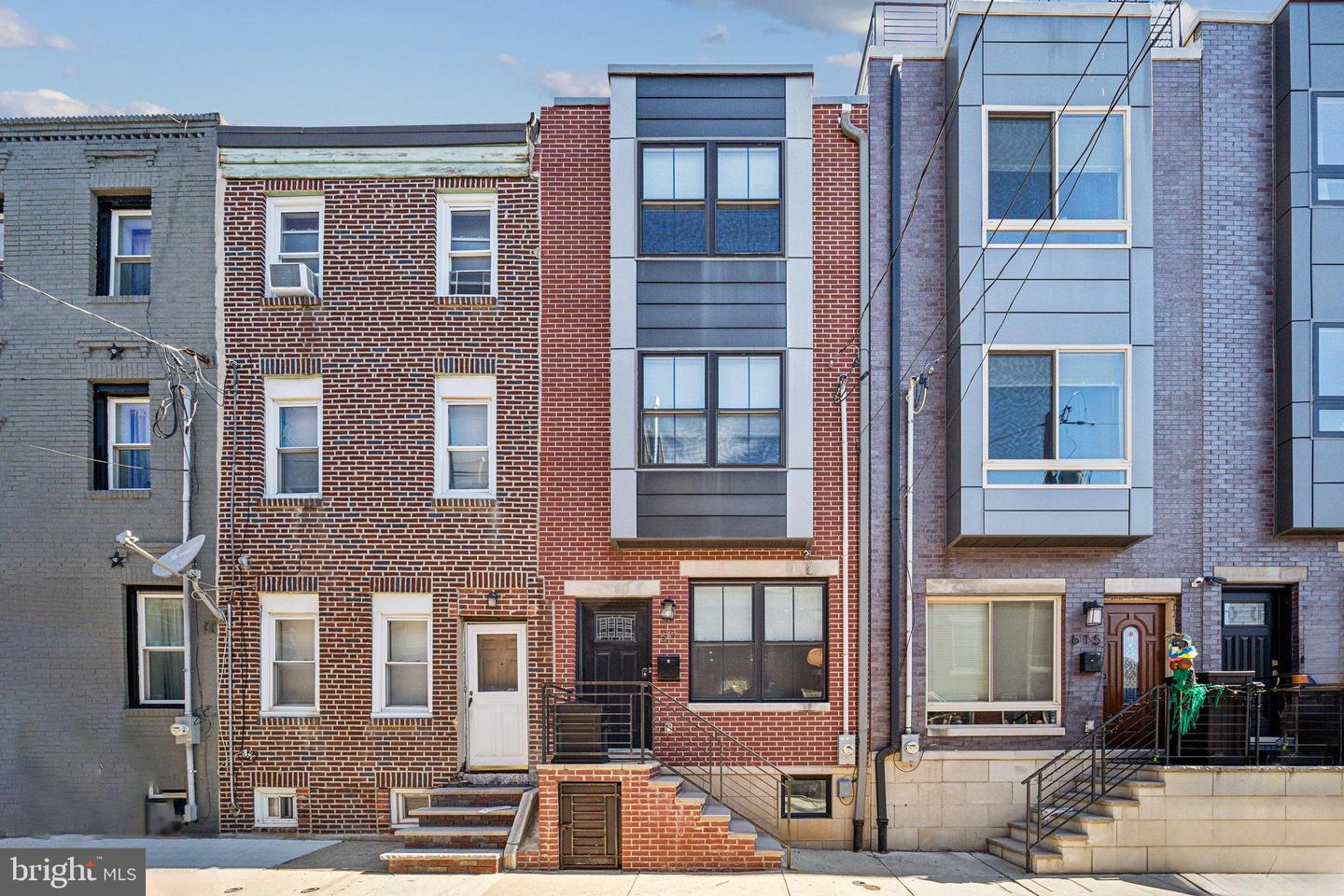617 Emily St