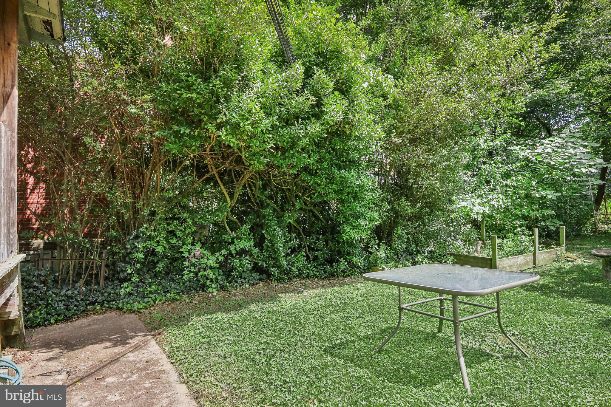 4708 Springfield Ave