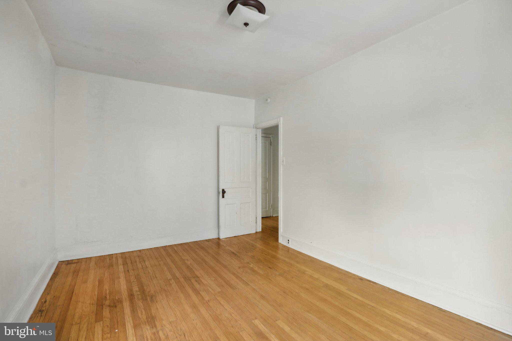 4708 Springfield Ave