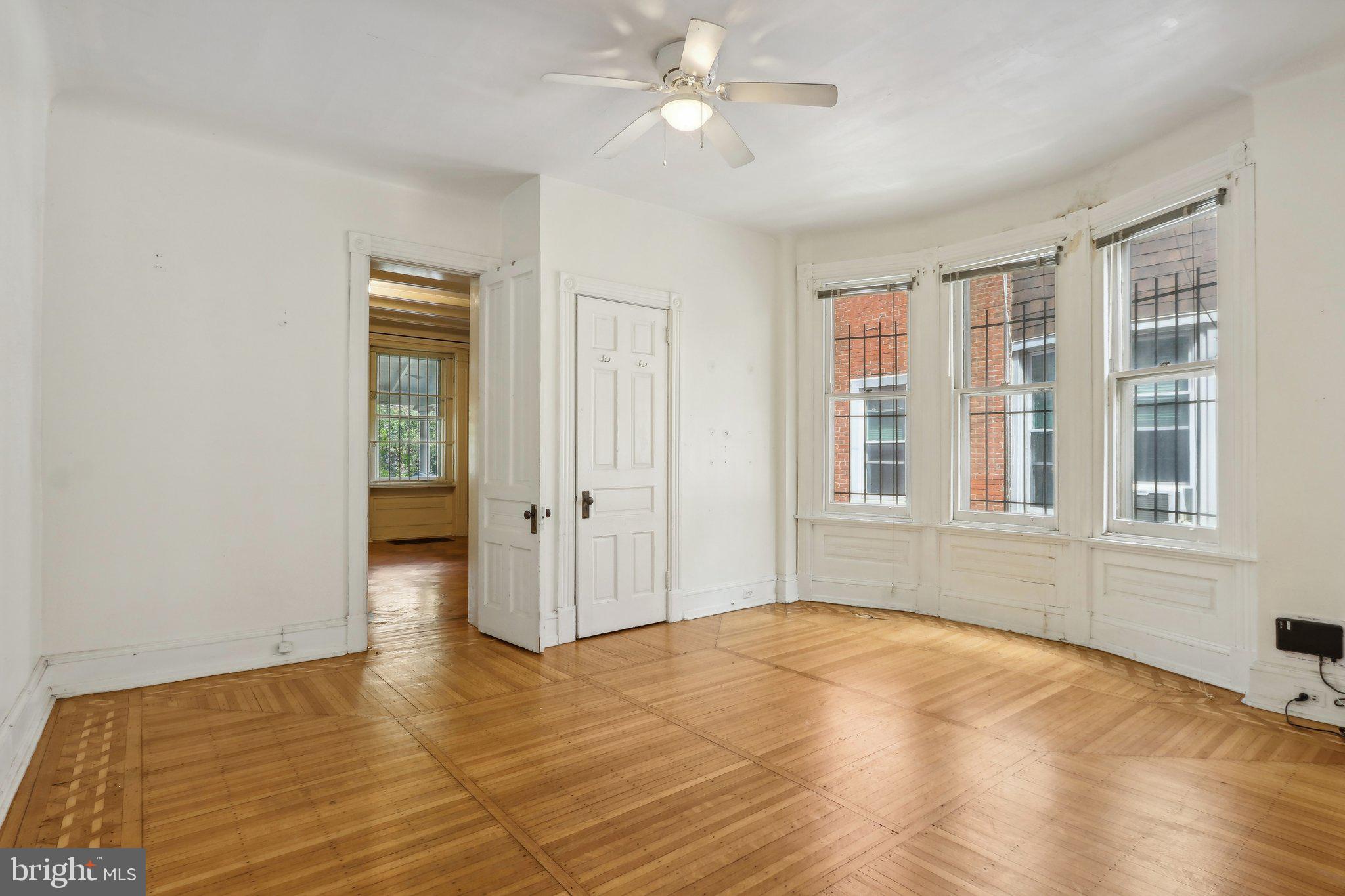 4708 Springfield Ave