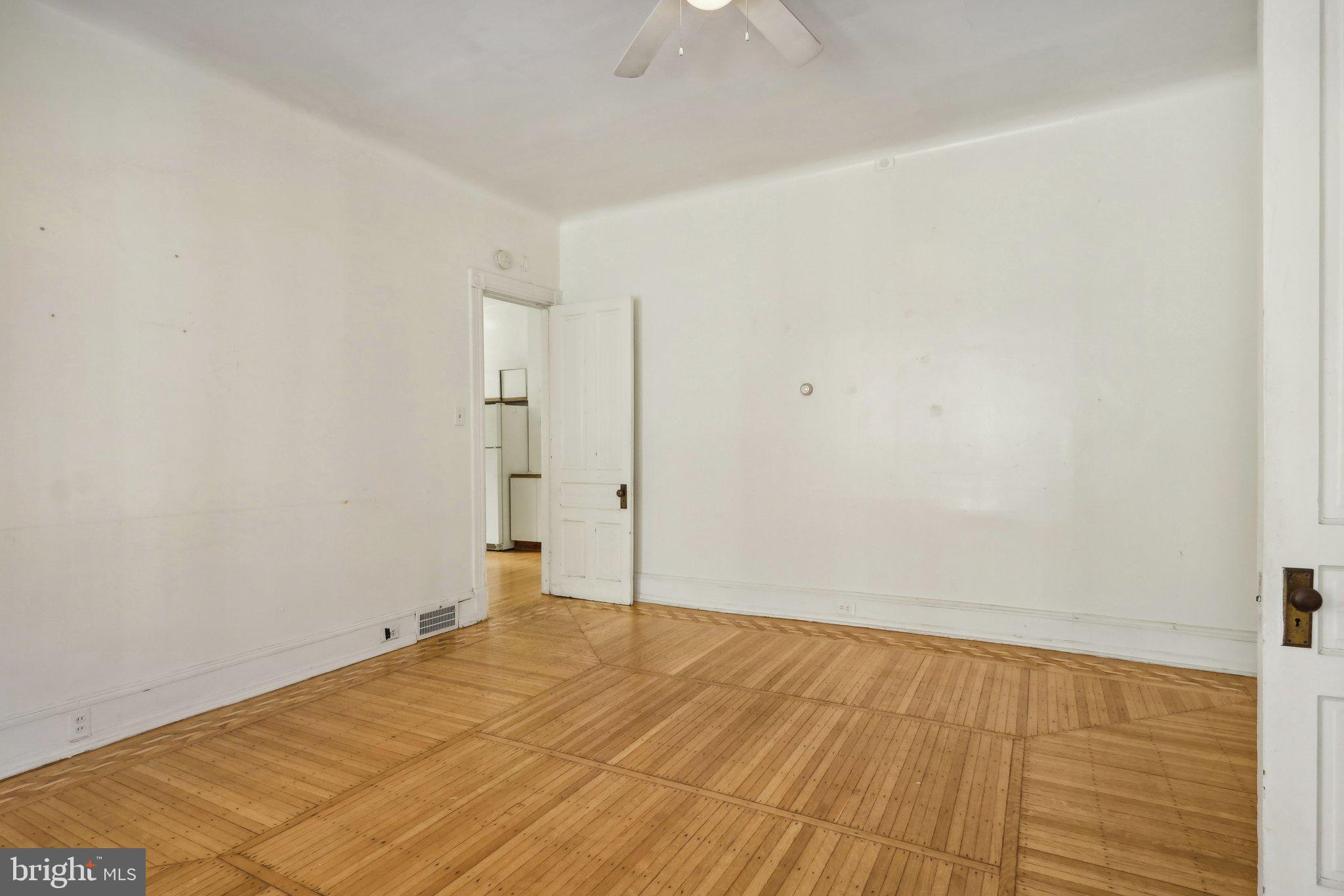 4708 Springfield Ave