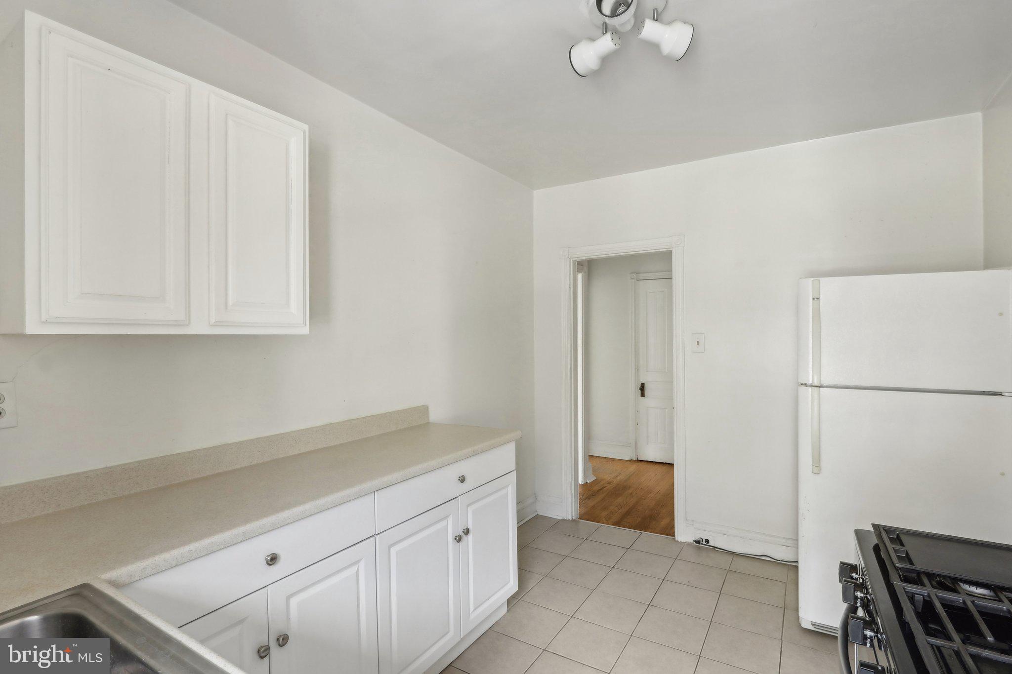 4708 Springfield Ave