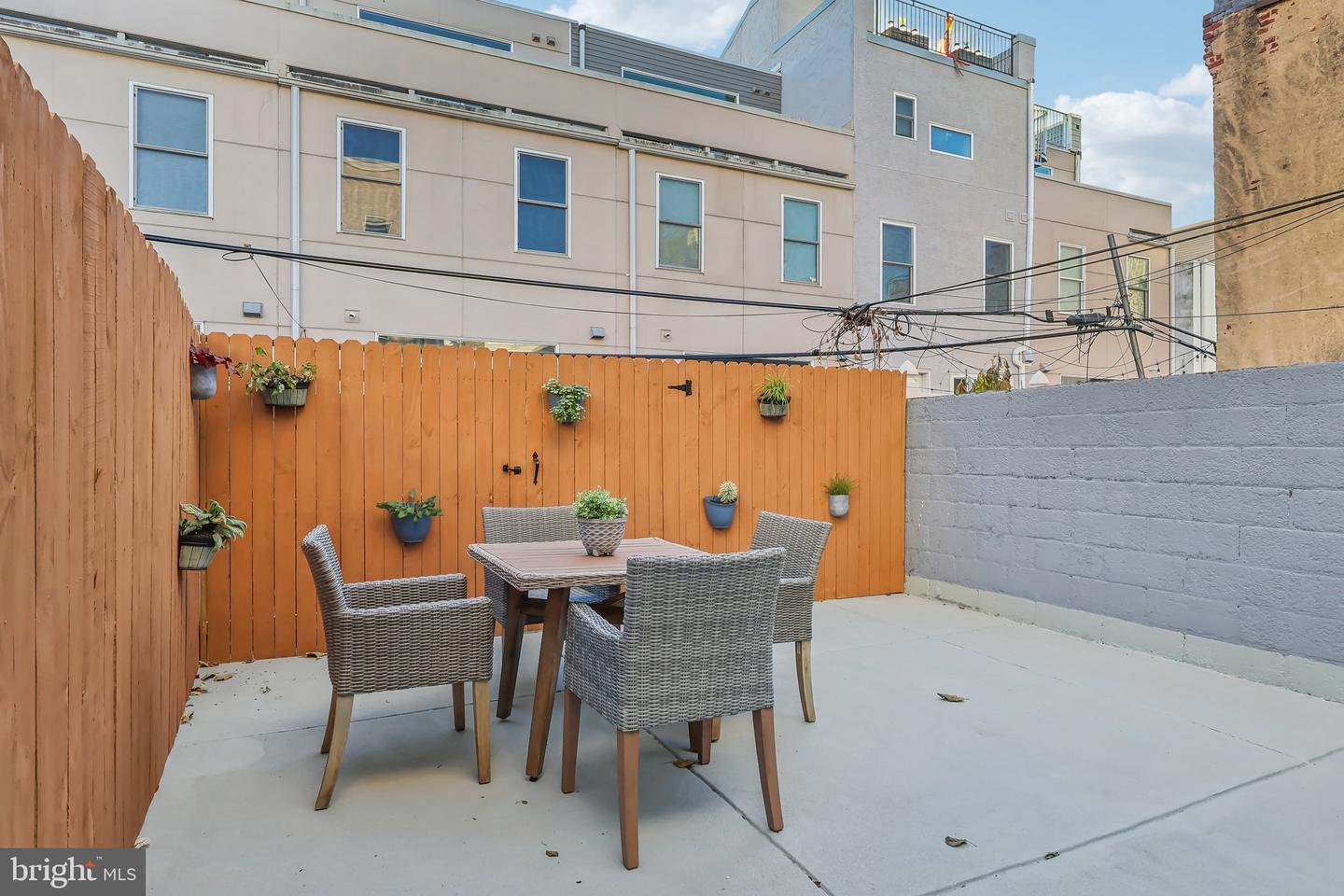 1714 Federal St