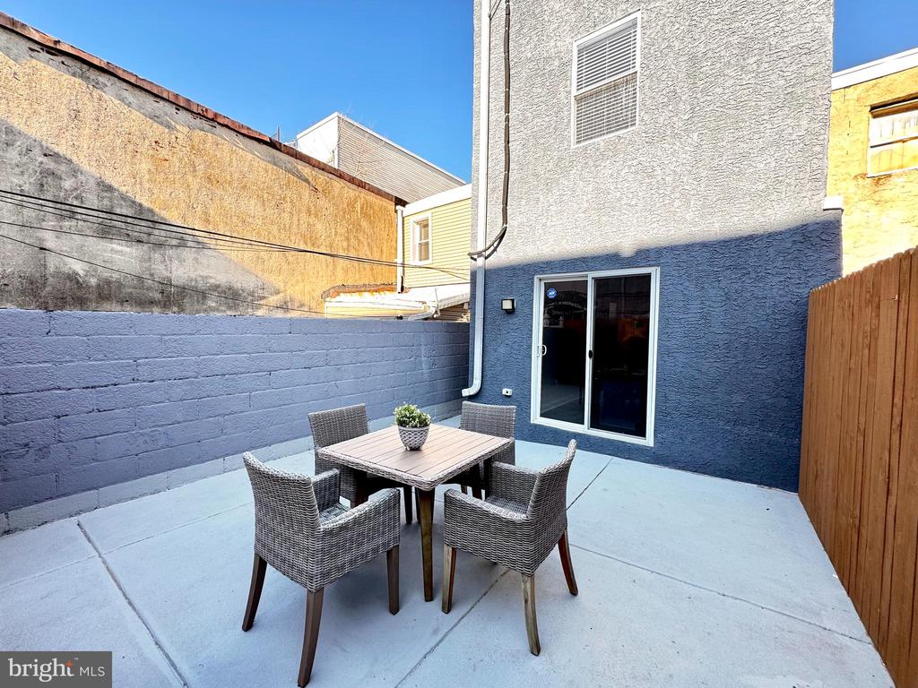 1714 Federal St