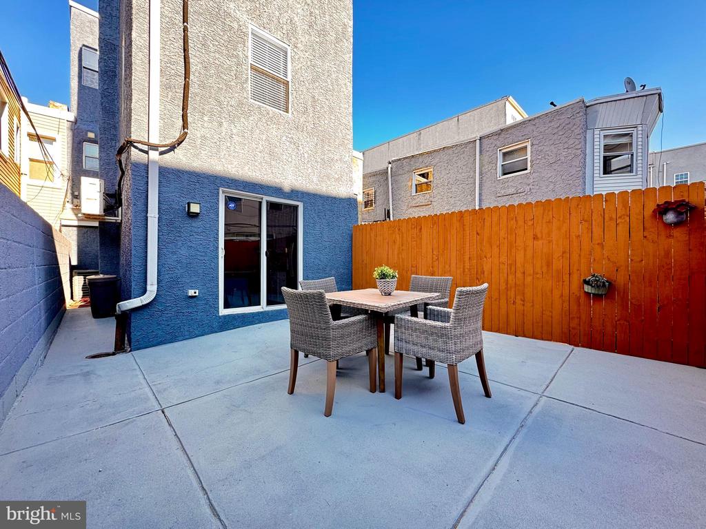 1714 Federal St