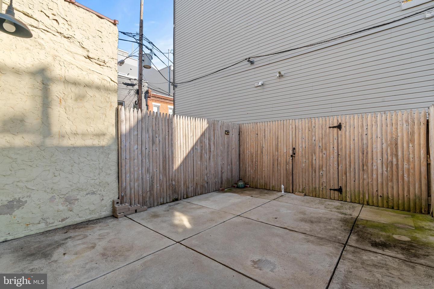 2627 Martha St