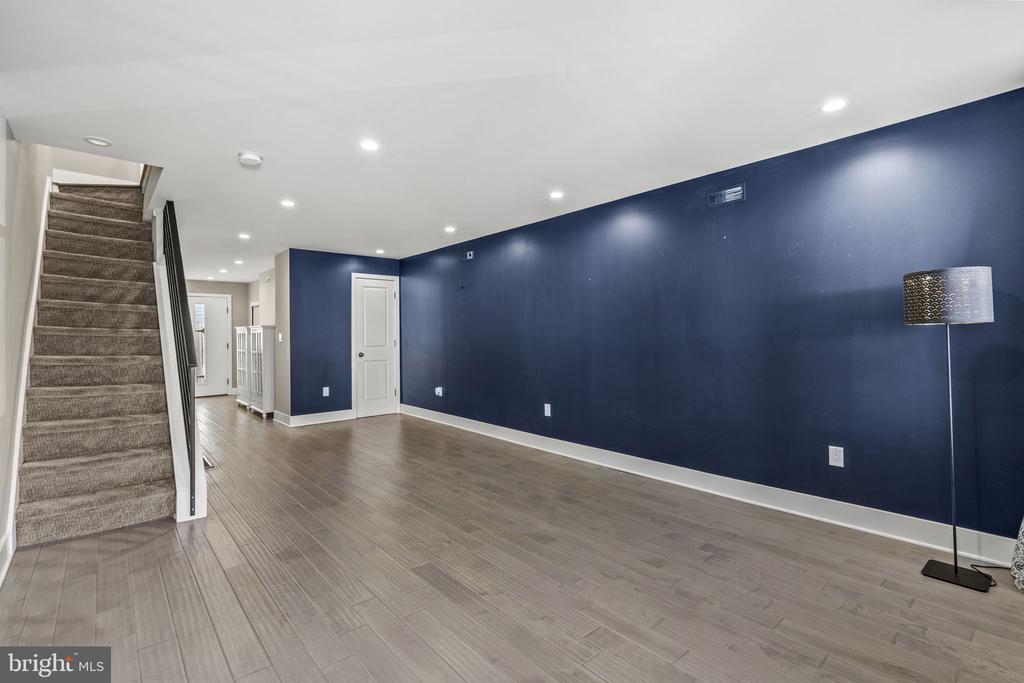 2627 Martha St