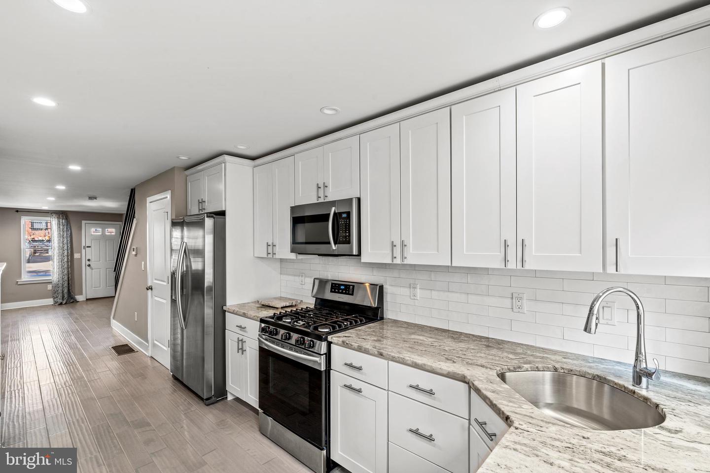 2627 Martha St