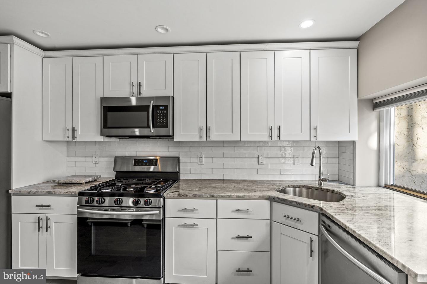2627 Martha St