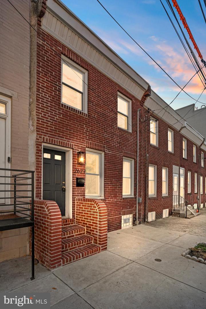 2627 Martha St