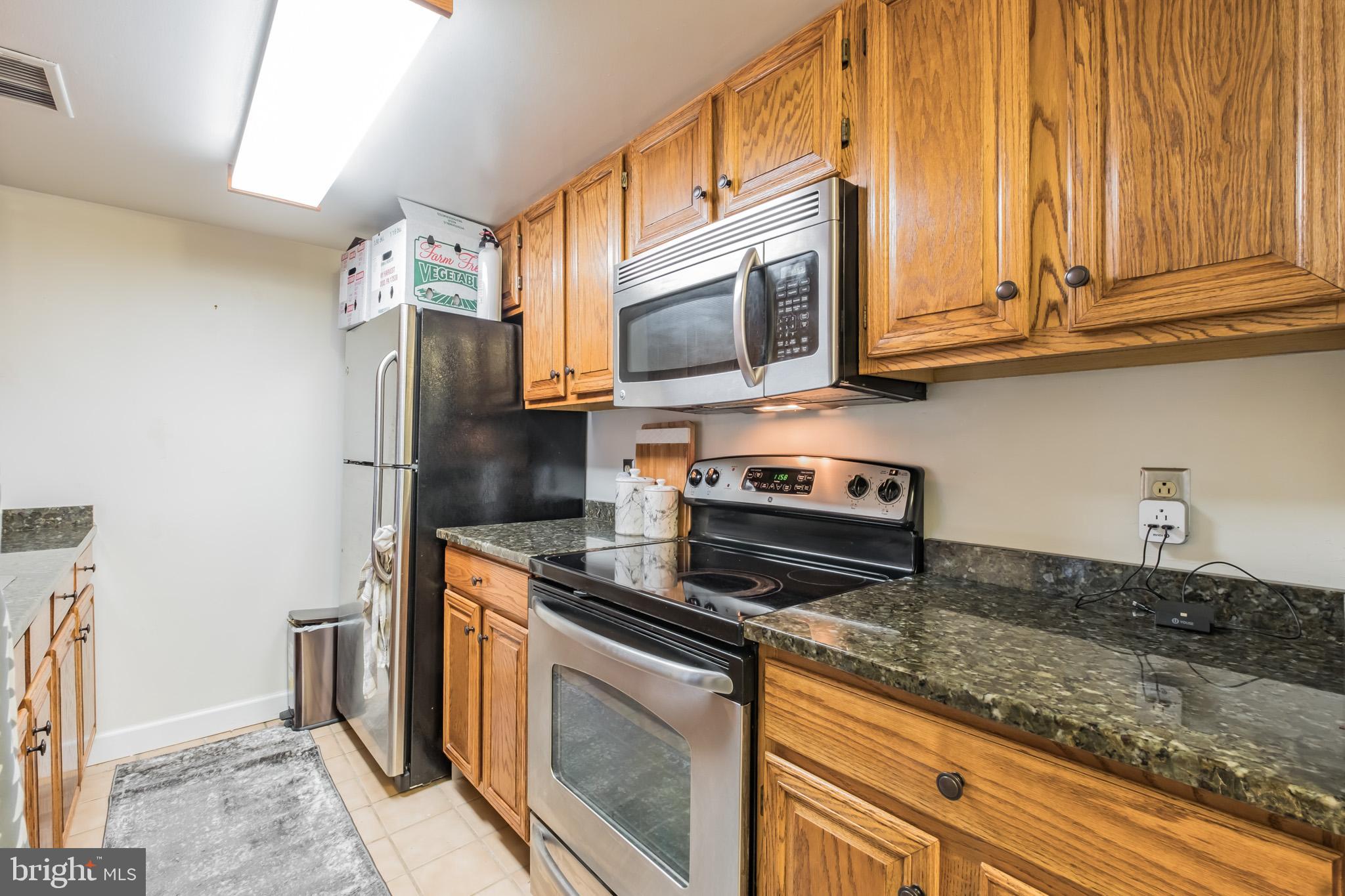 130-36 N BREAD ST #122