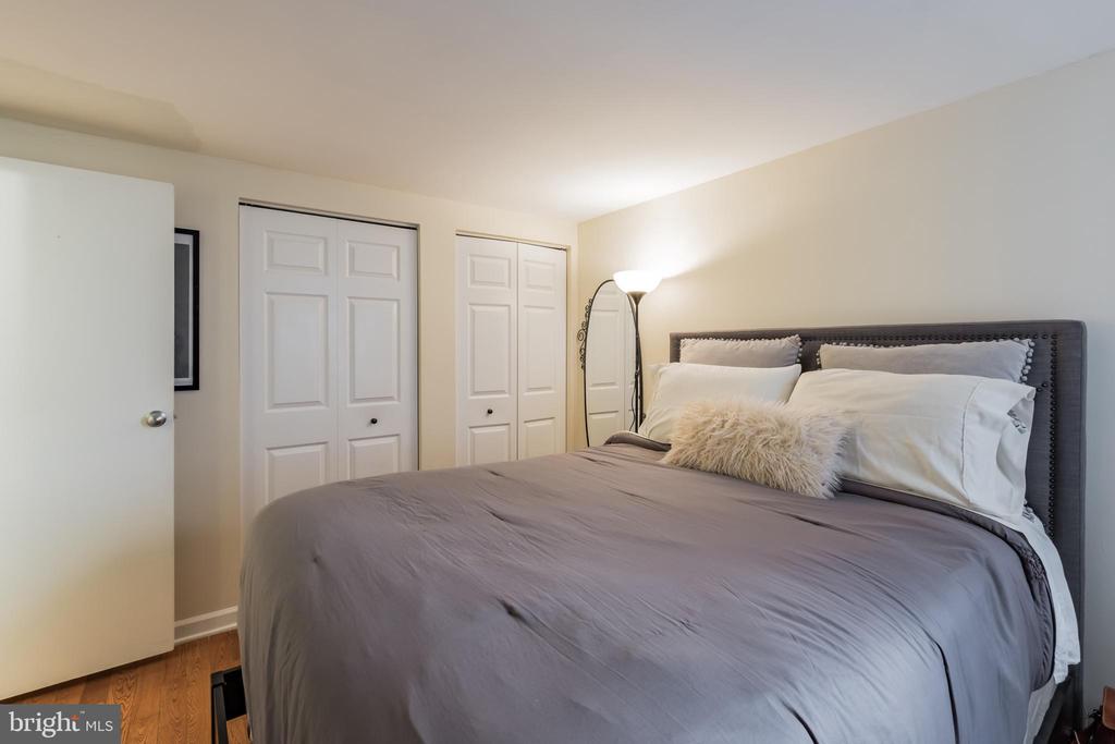 130-36 N BREAD ST #122