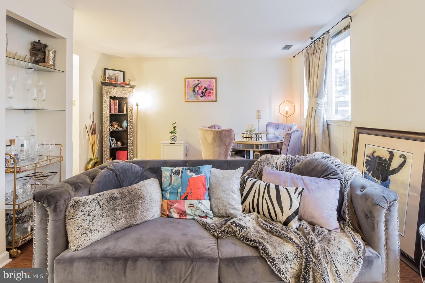 130-36 N BREAD ST #122