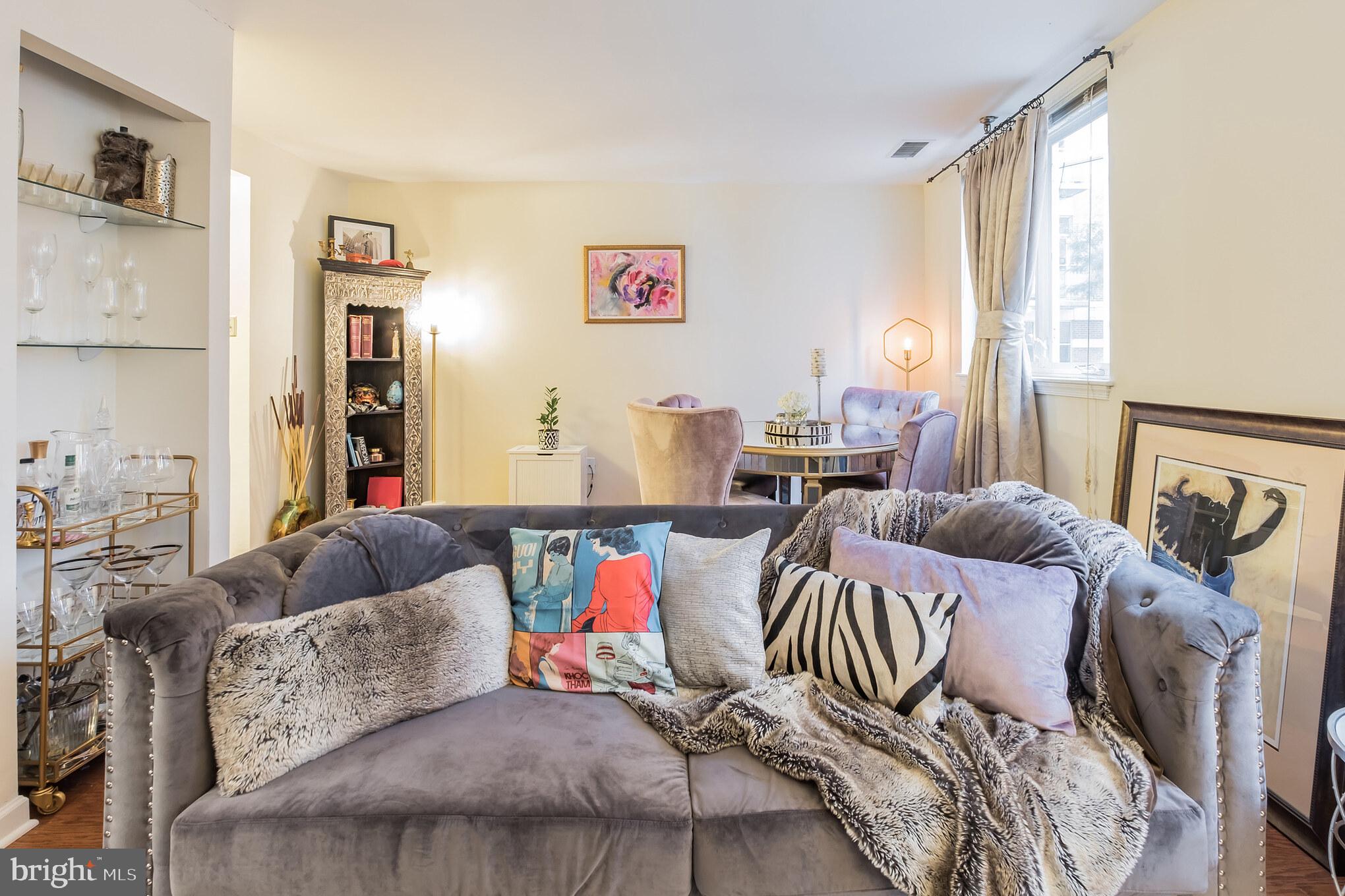 130-36 N BREAD ST #122