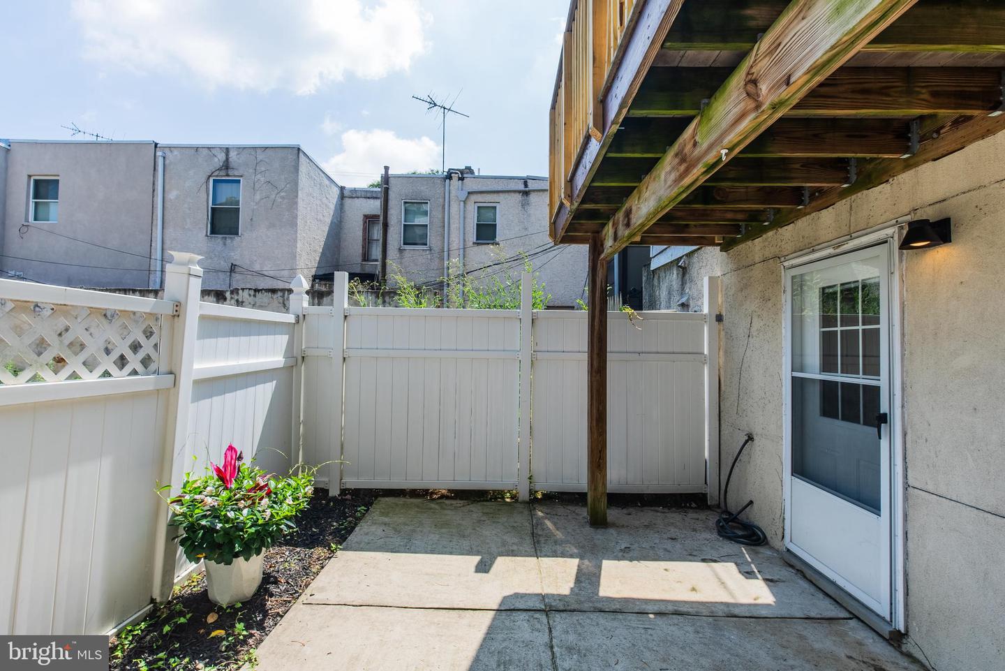 709 WHARTON ST
