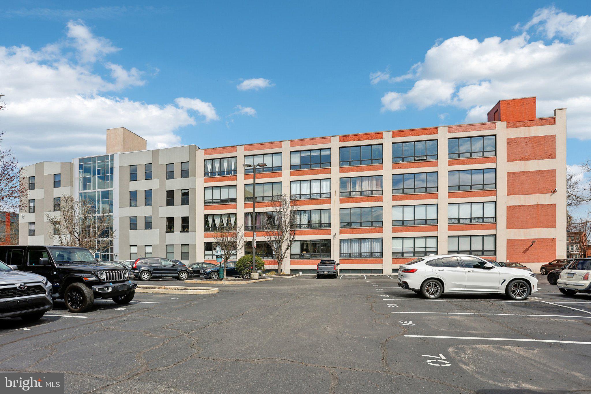 1714 Memphis St #113