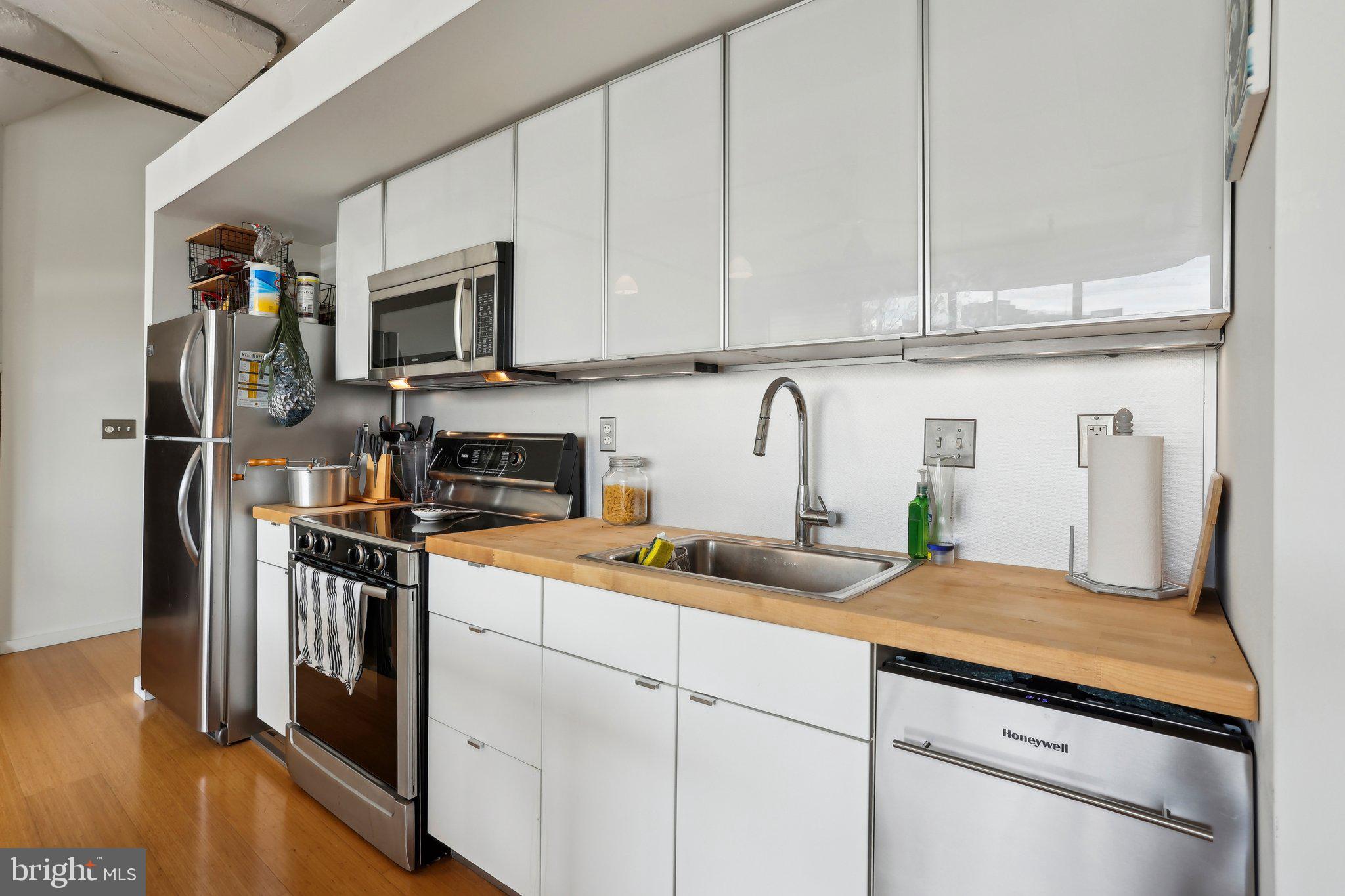 1714 Memphis St #113