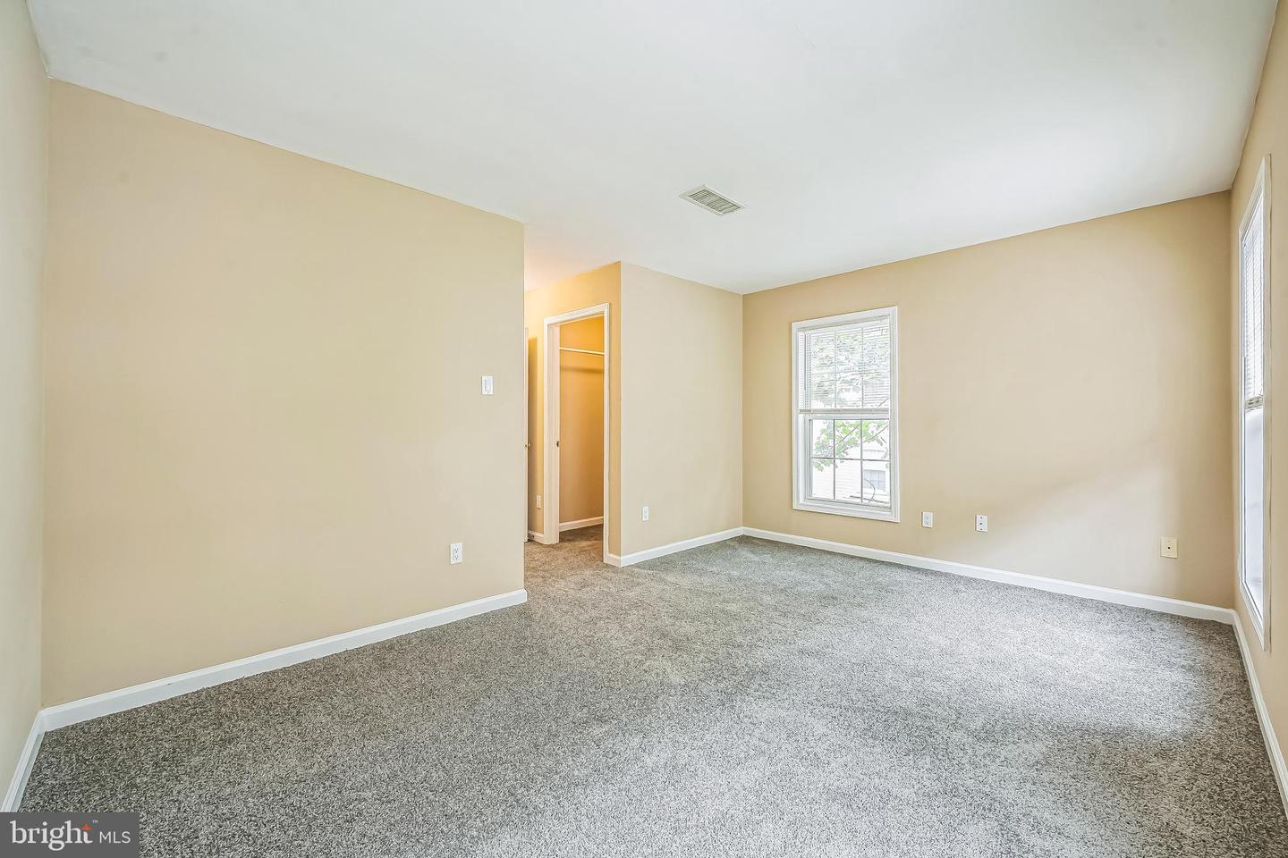 216 Parker Ave