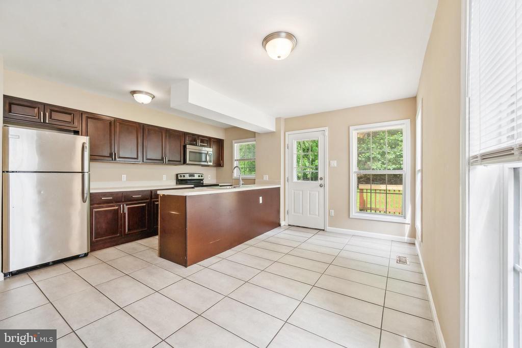 216 Parker Ave