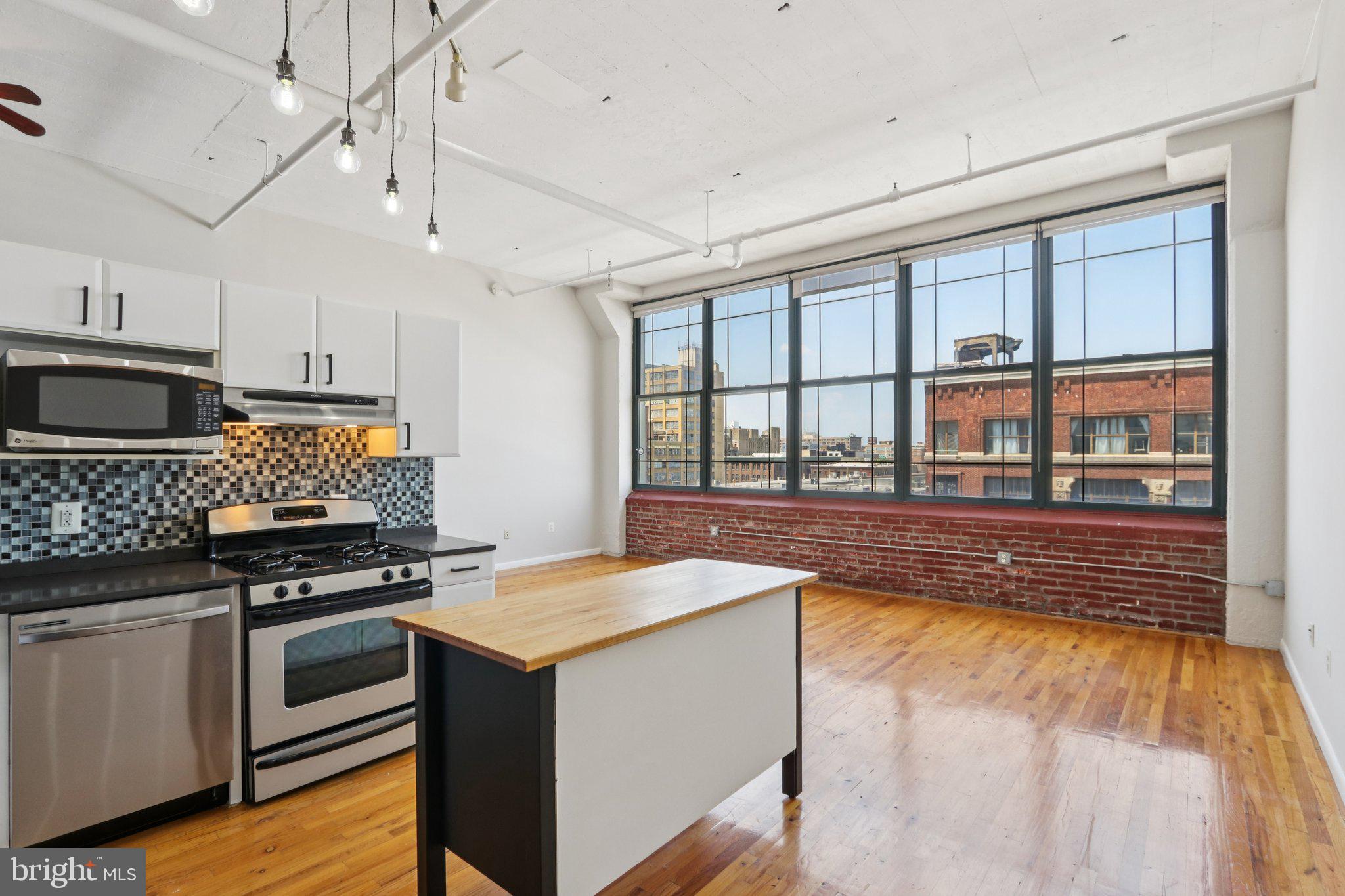 314-22 N 12th St #703