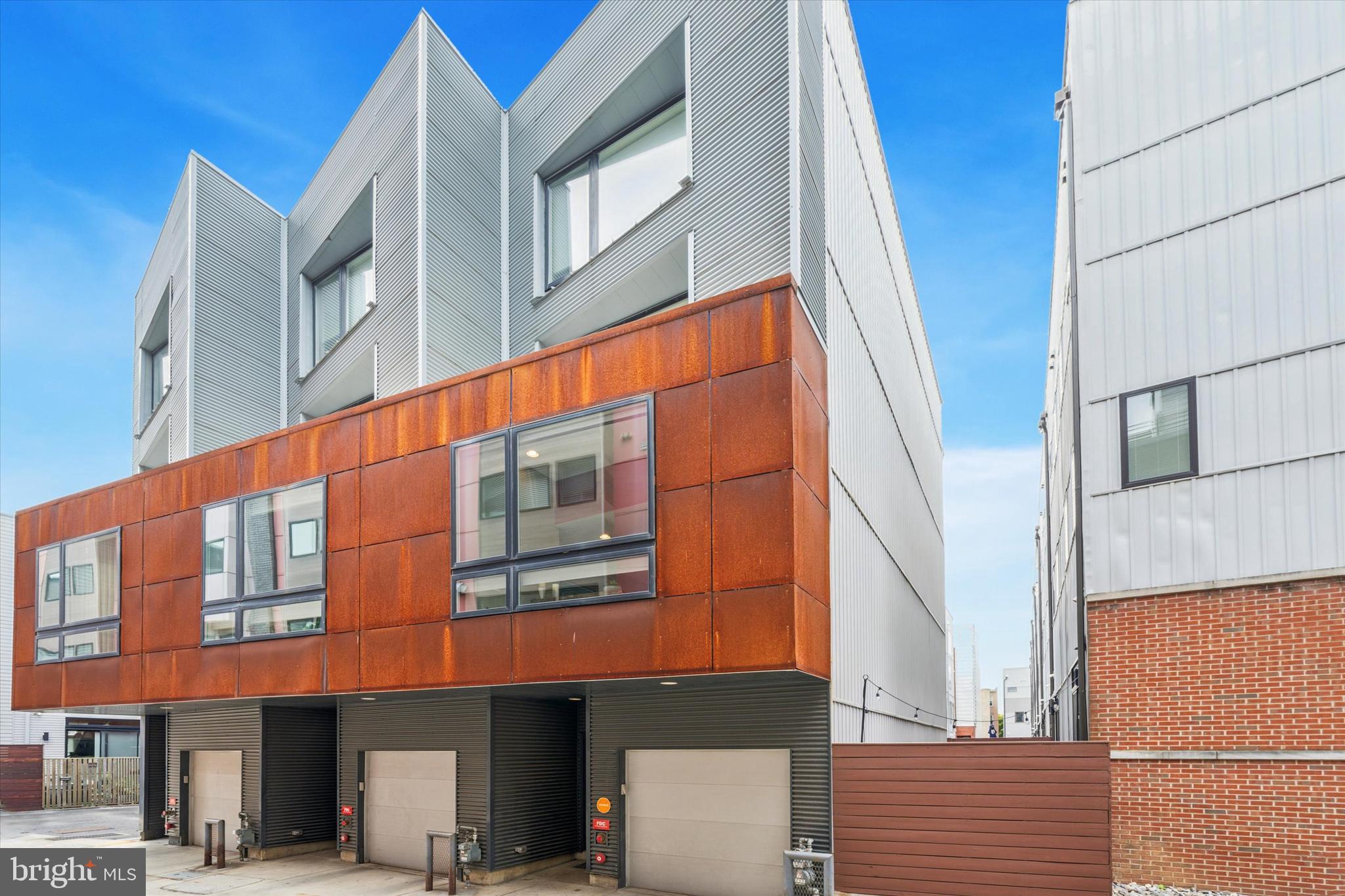 614 N GALLOWAY STREET