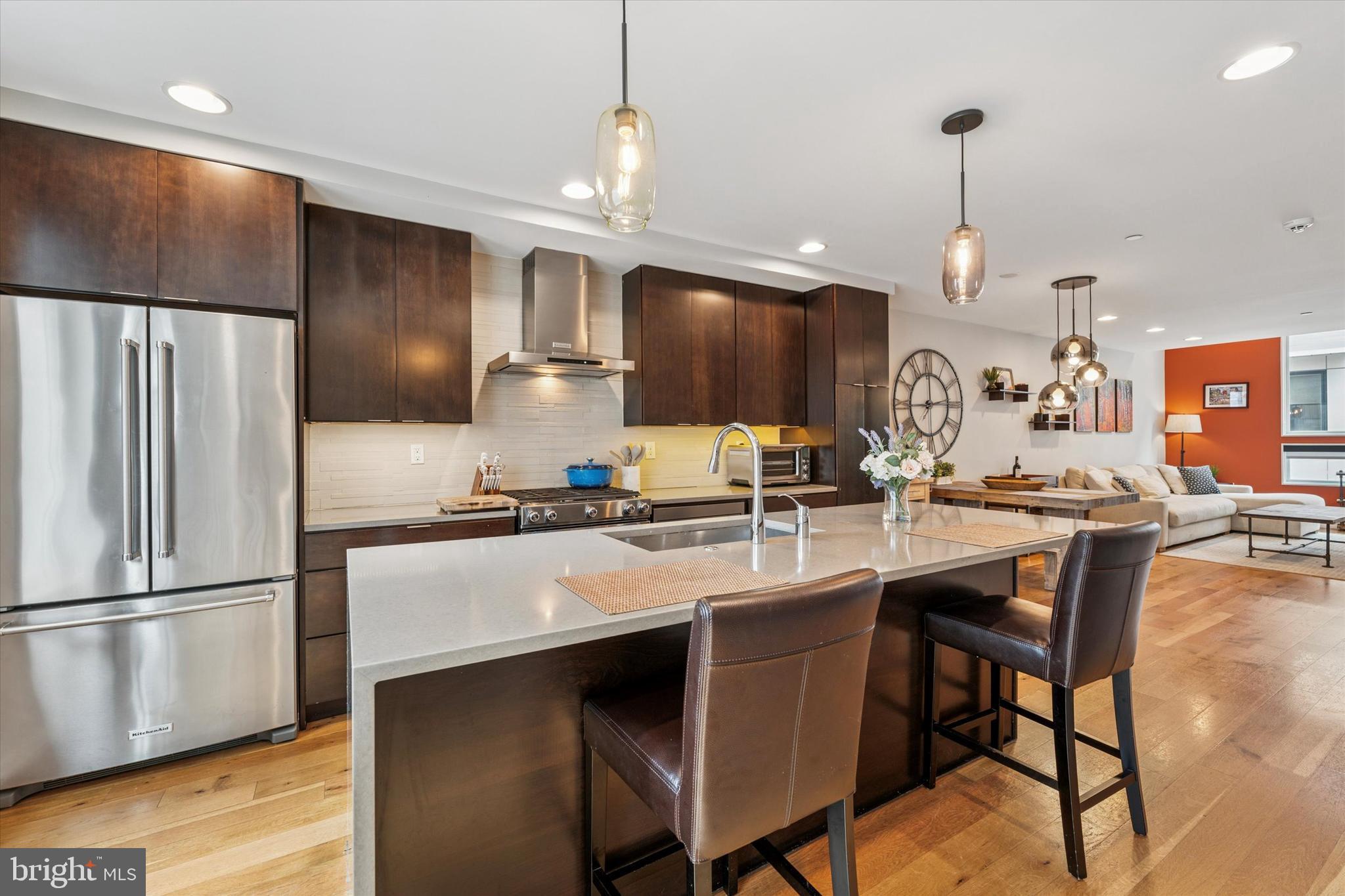 614 N GALLOWAY STREET