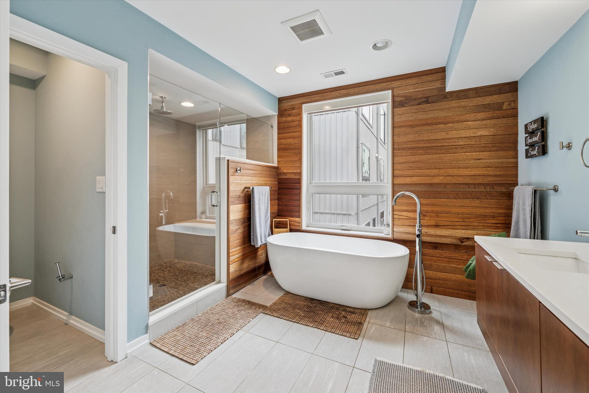 614 N GALLOWAY STREET