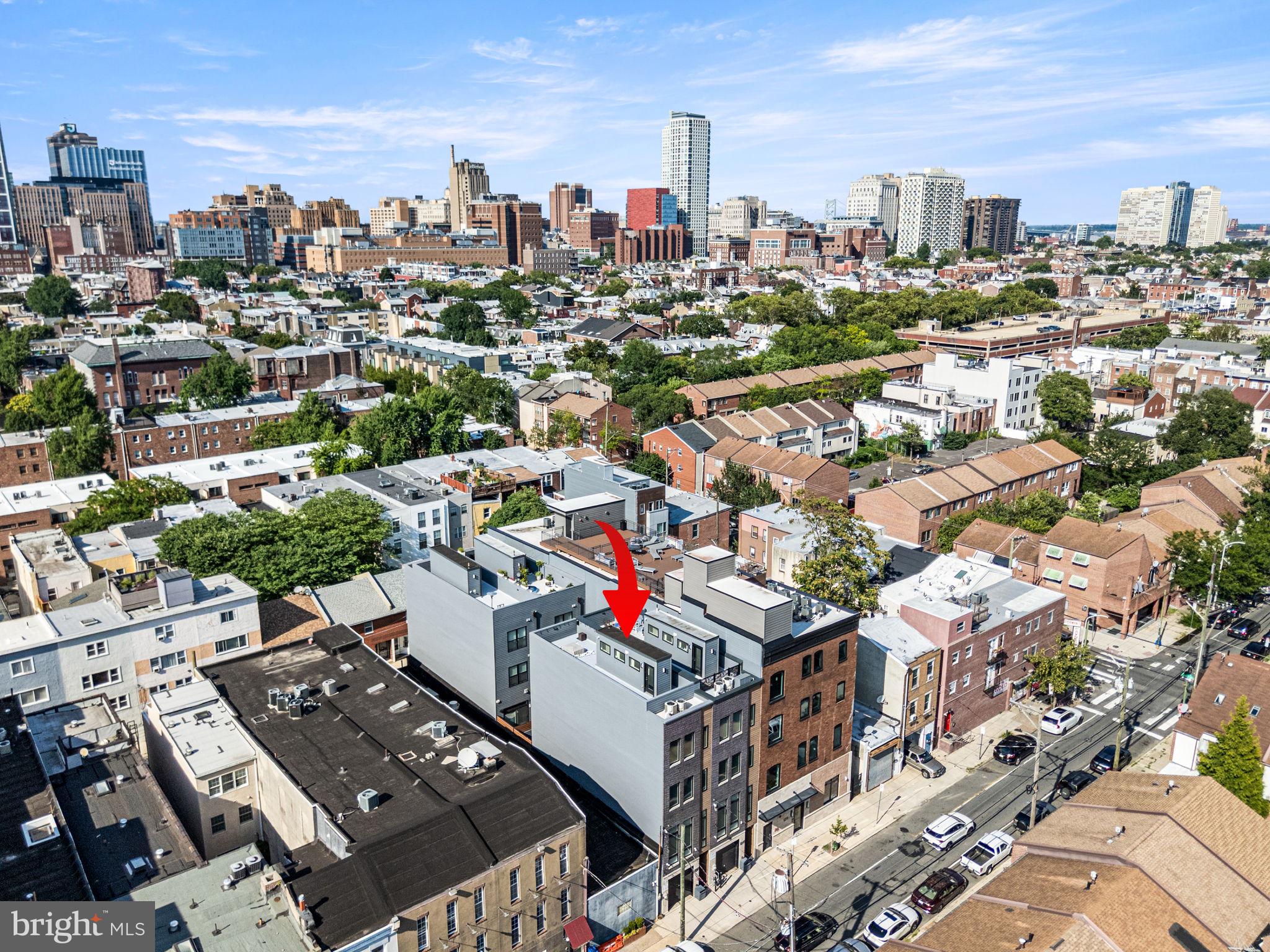 1217 BAINBRIDGE STREET