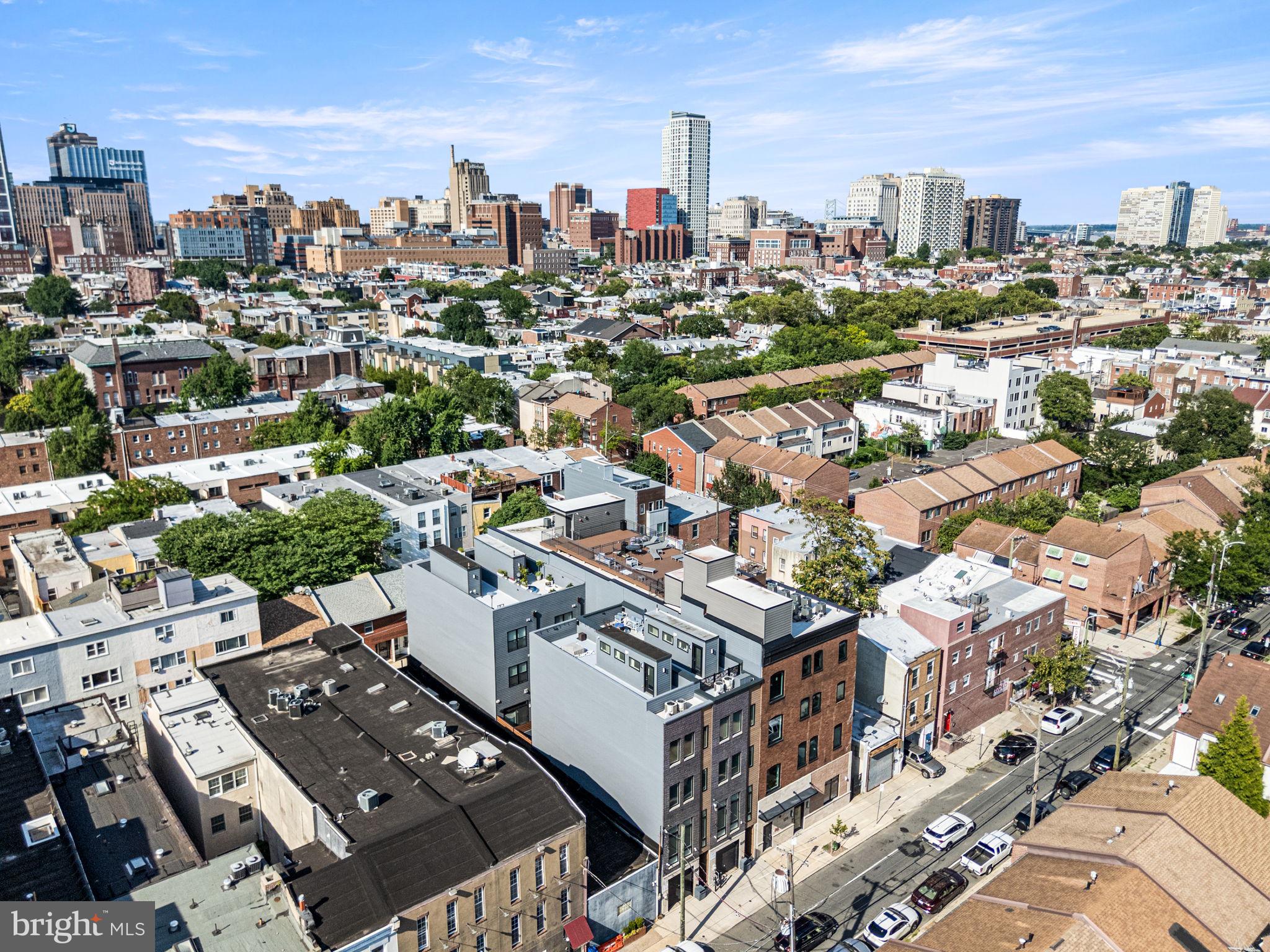 1217 BAINBRIDGE STREET