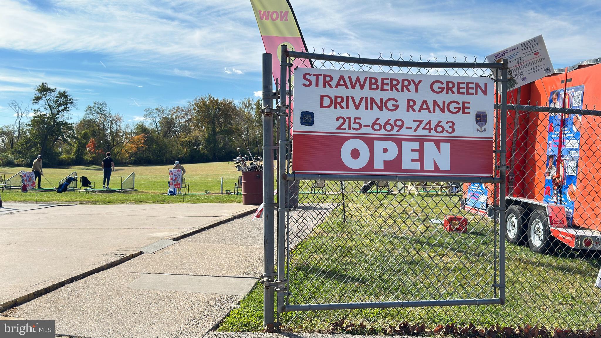 3208 CLIFFORD STREET