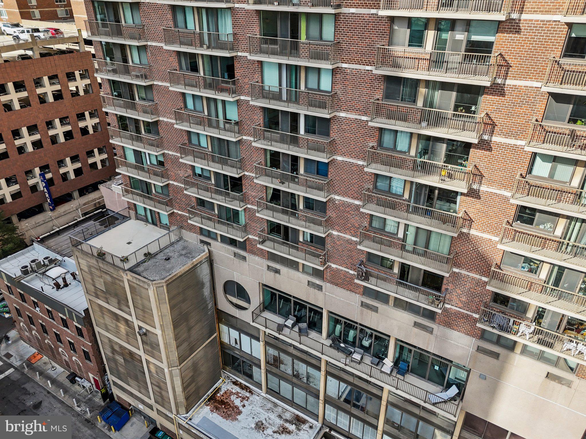 1420 LOCUST STREET 7O