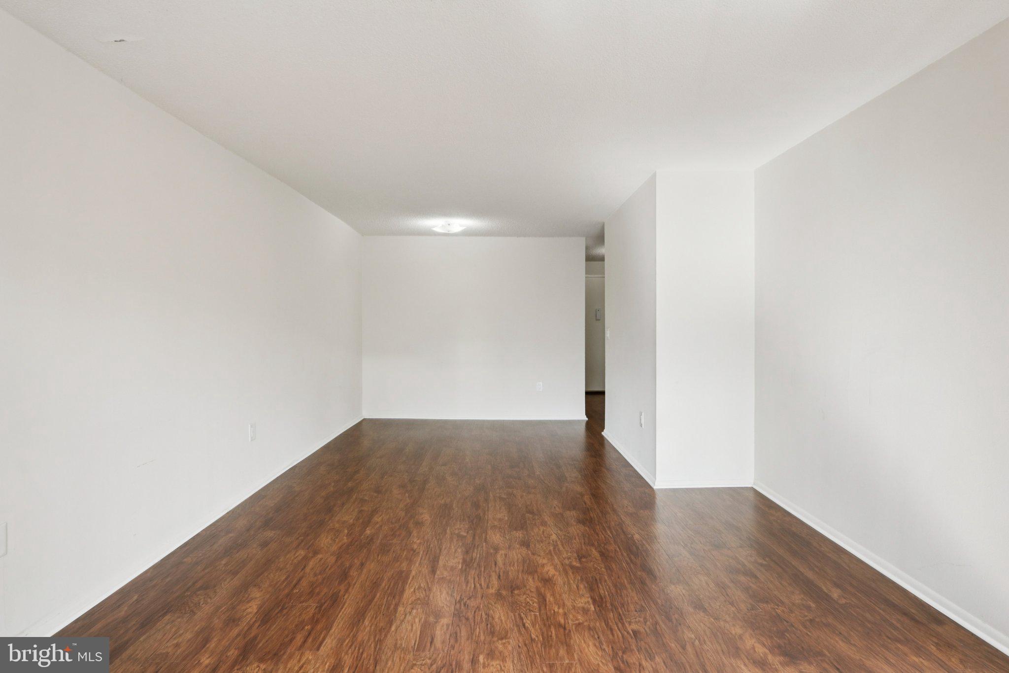 1420 LOCUST STREET 7O