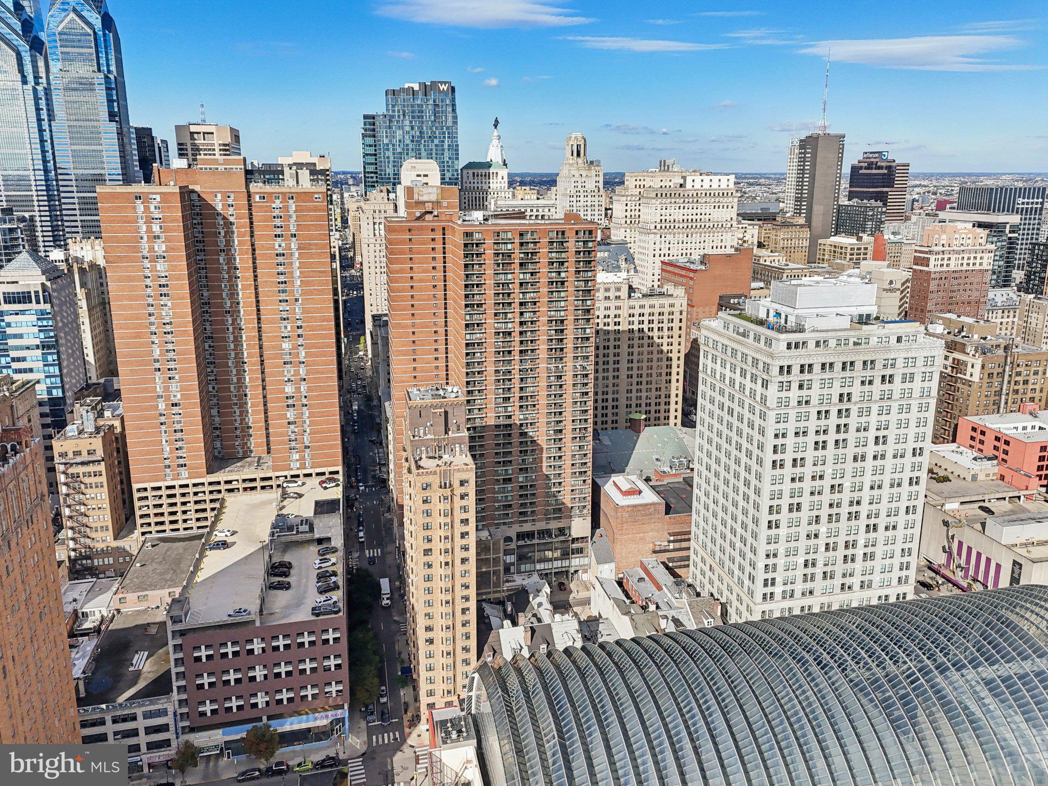 1420 LOCUST STREET 7O