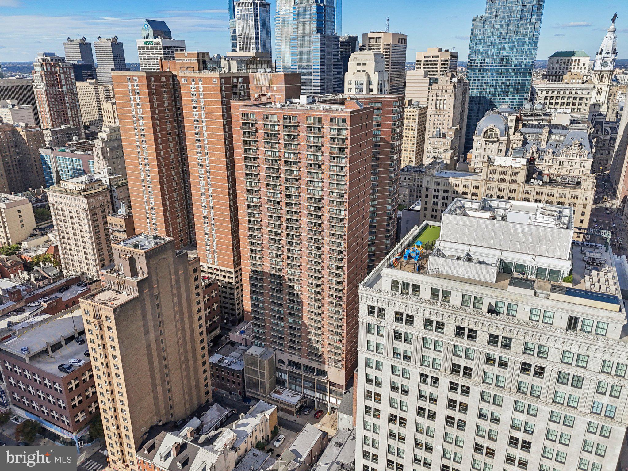 1420 LOCUST STREET 7O