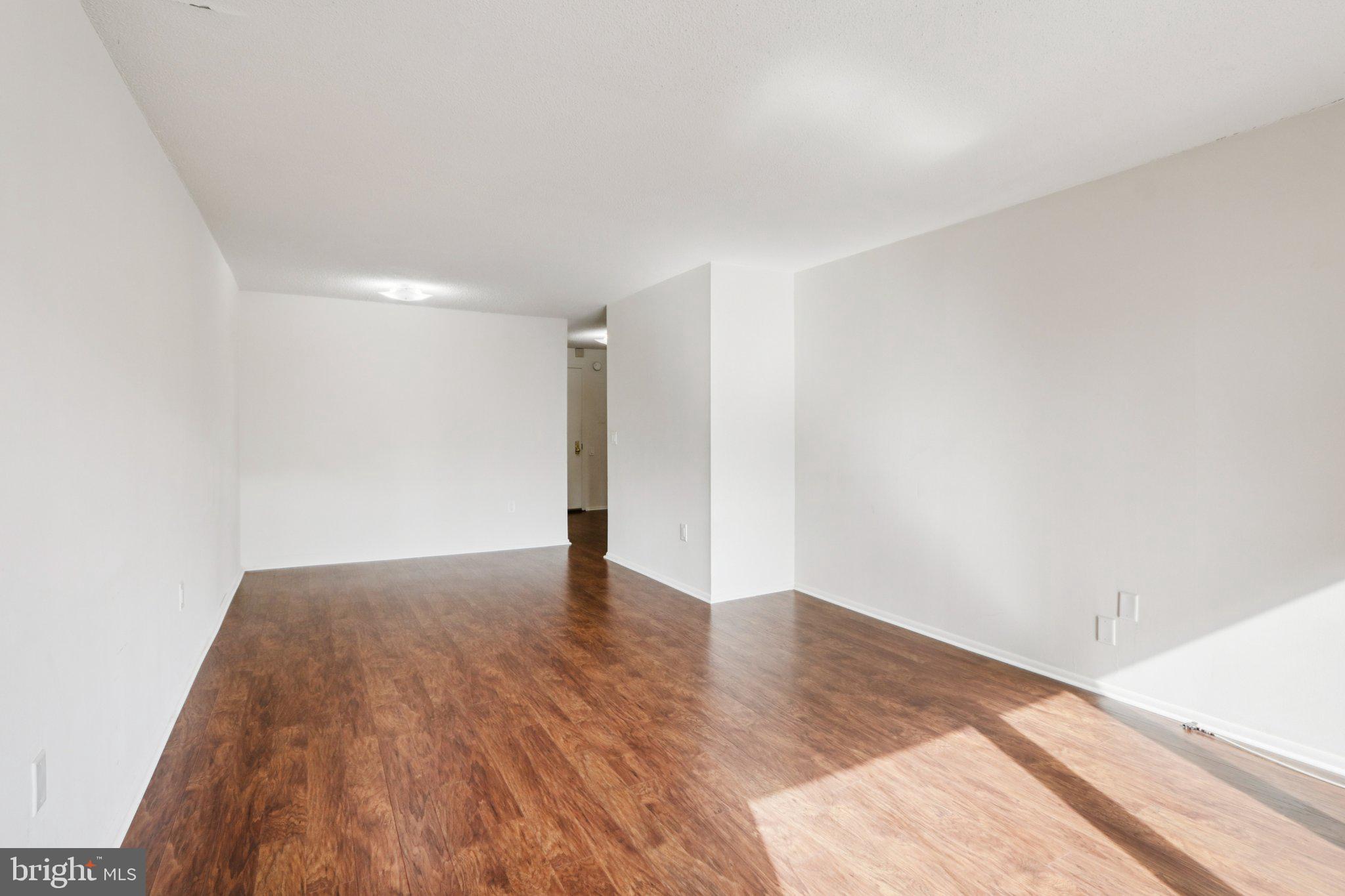 1420 LOCUST STREET 7O