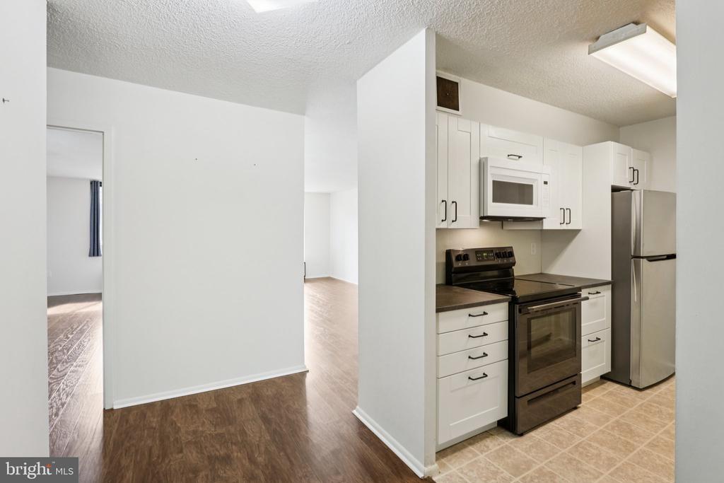 1420 LOCUST STREET 7O