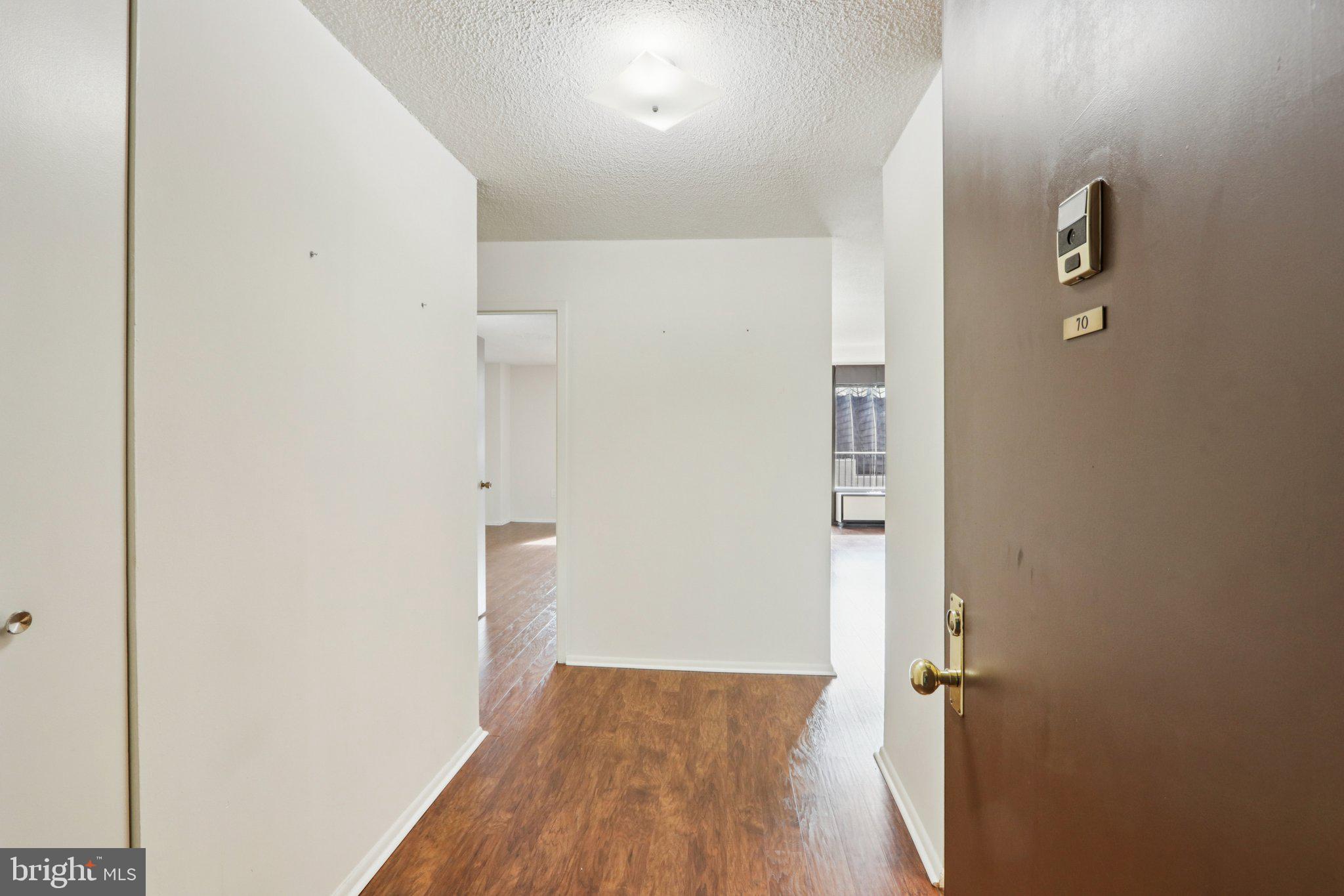 1420 LOCUST STREET 7O