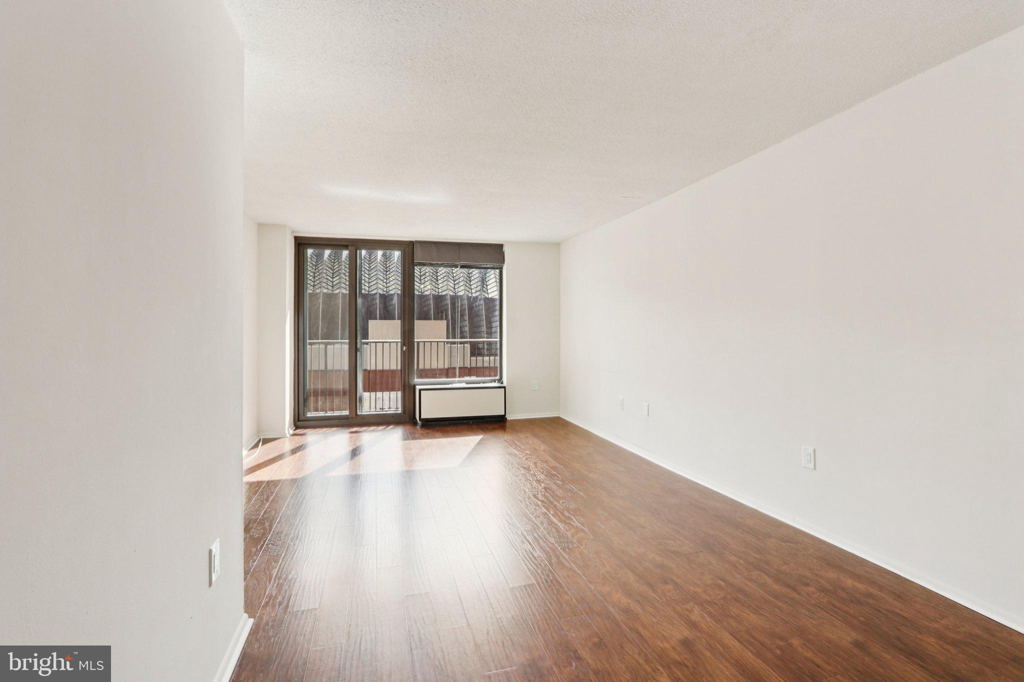1420 LOCUST STREET 7O