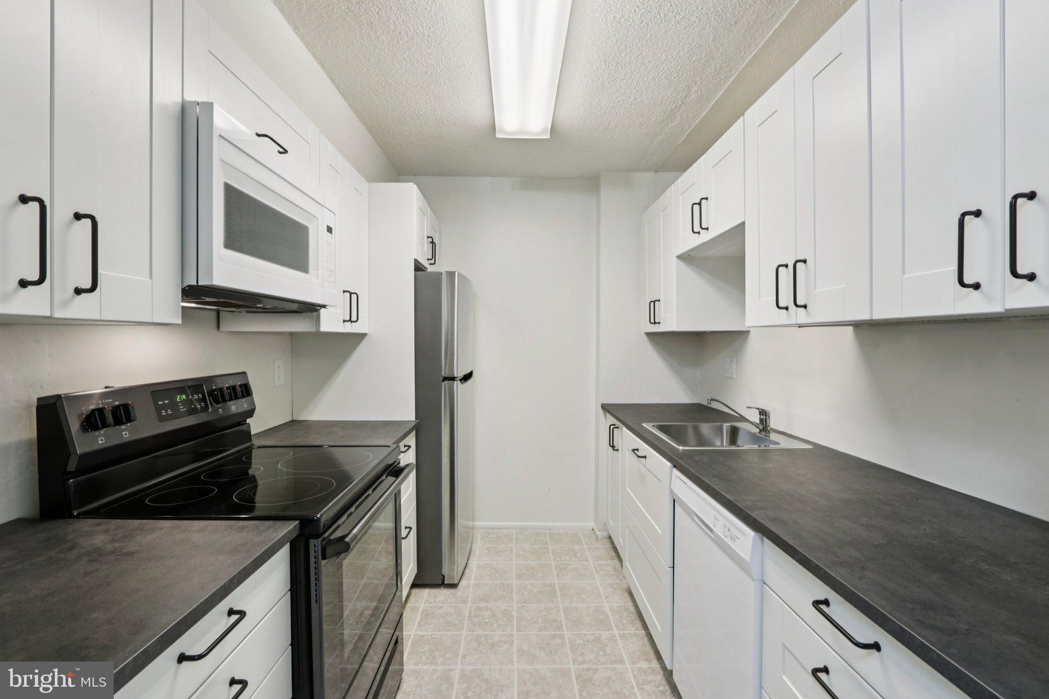 1420 LOCUST STREET 7O