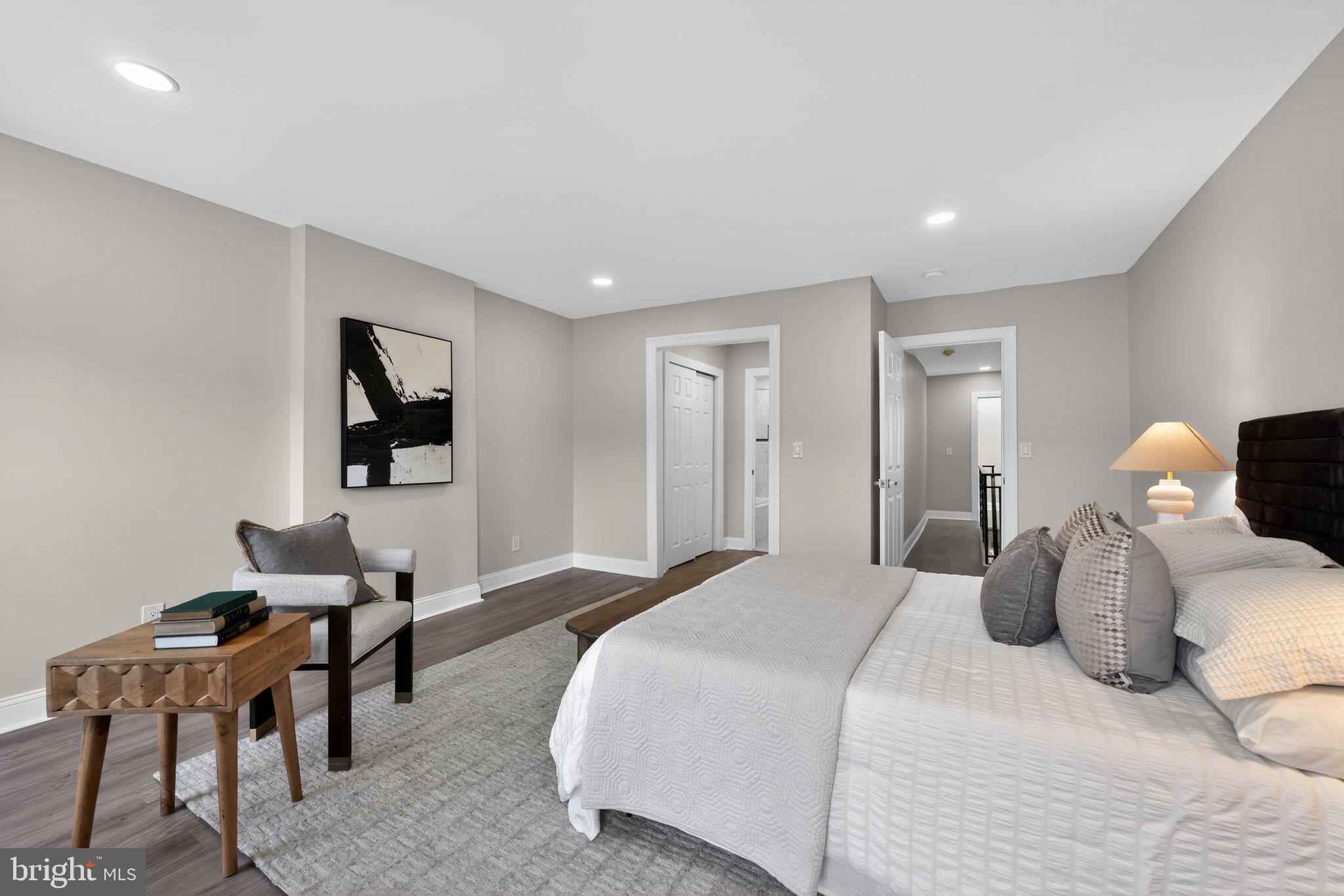 2303 SAINT ALBANS STREET